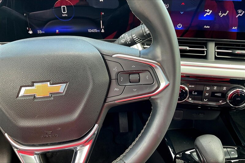 2024 Chevrolet Trax LT - Photo 19 - Ponce, AL 00717