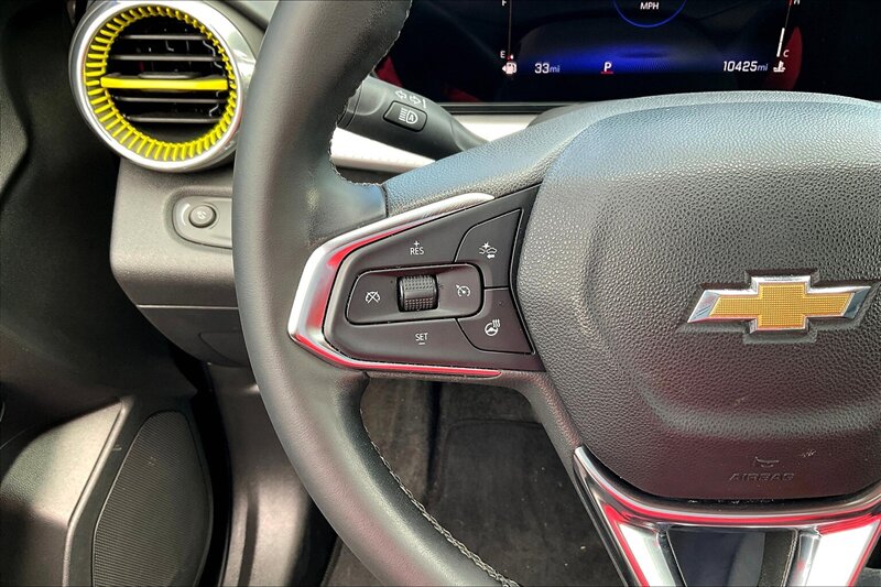 2024 Chevrolet Trax LT - Photo 18 - Ponce, AL 00717