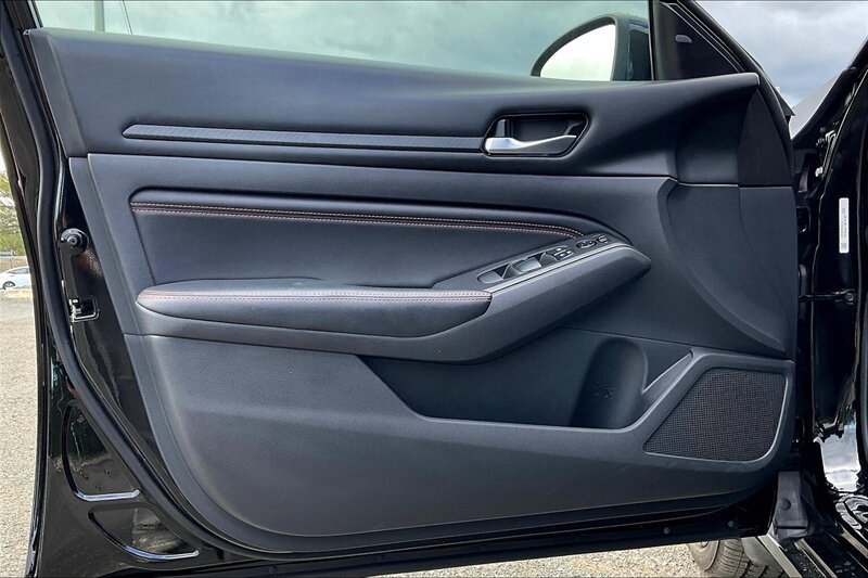 2022 Nissan Altima 2.5 SR - Photo 22 - Ponce, AL 00717