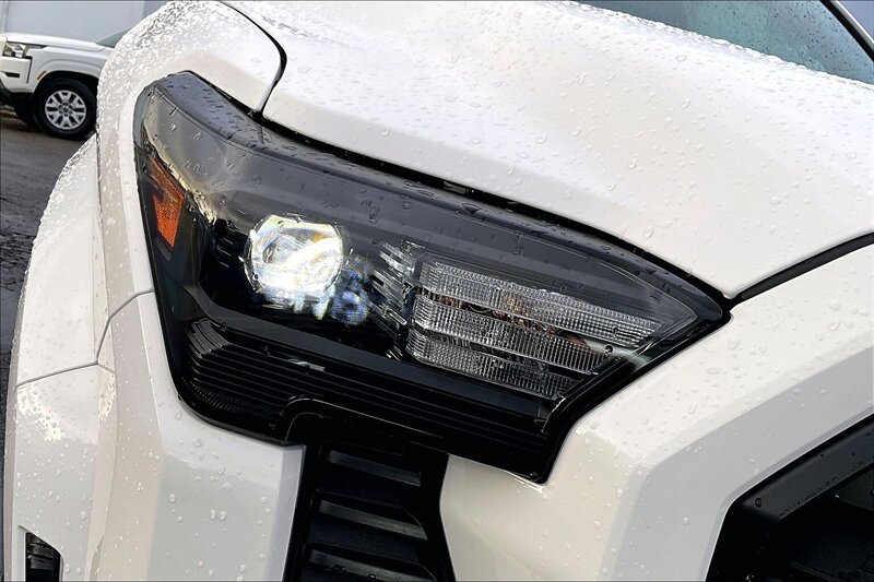 2024 Toyota Tacoma SR - Photo 26 - Ponce, AL 00717