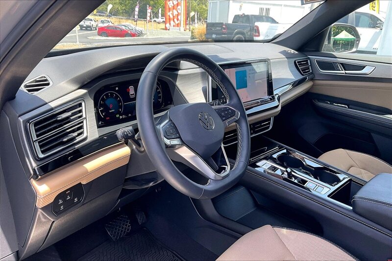 2024 Volkswagen Atlas Cross Sport SE - Photo 13 - Ponce, AL 00717