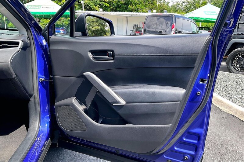 2024 Toyota Corolla Cross LE - Photo 24 - Ponce, AL 00717