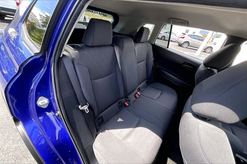2024 Toyota Corolla Cross LE - Photo 27 - Ponce, AL 00717