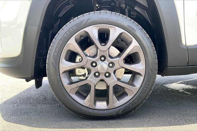 2023 Jeep Renegade Latitude - Photo 8 - Ponce, AL 00717
