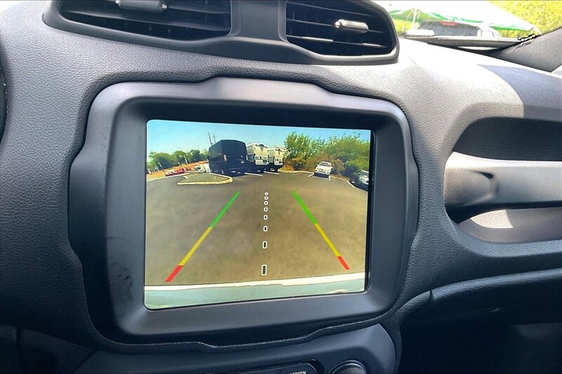 2023 Jeep Renegade Latitude - Photo 20 - Ponce, AL 00717