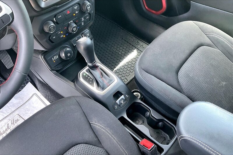 2023 Jeep Renegade Latitude - Photo 16 - Ponce, AL 00717