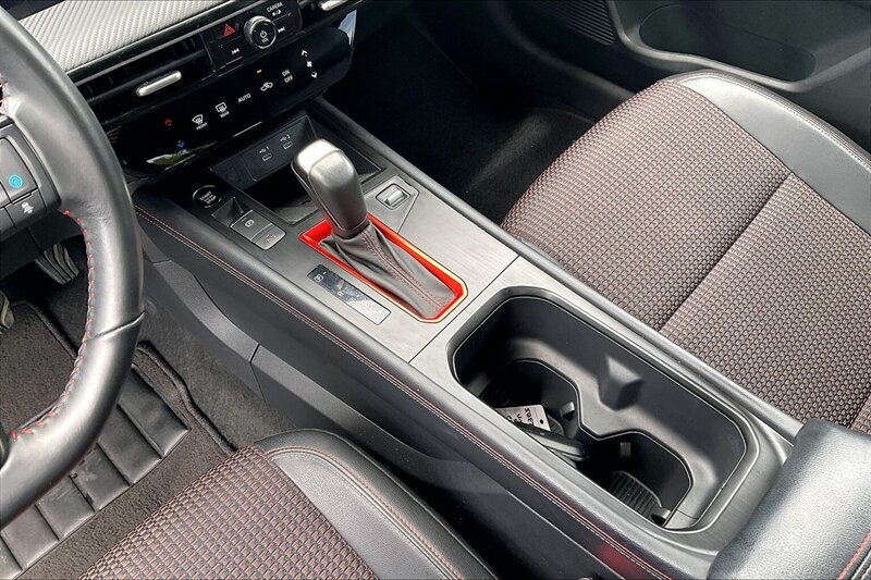 2025 Nissan Kicks SR - Photo 17 - Ponce, AL 00717