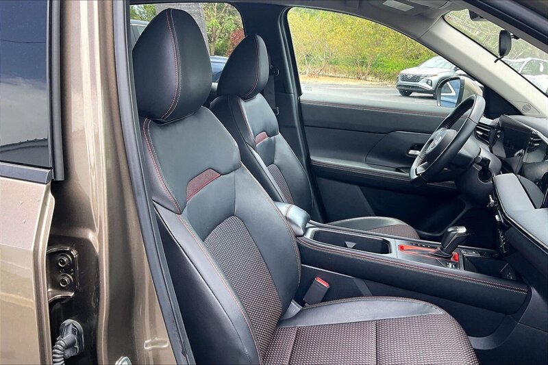 2025 Nissan Kicks SR - Photo 7 - Ponce, AL 00717