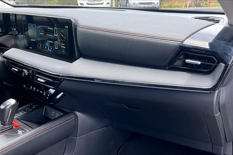 2025 Nissan Kicks SR - Photo 16 - Ponce, AL 00717