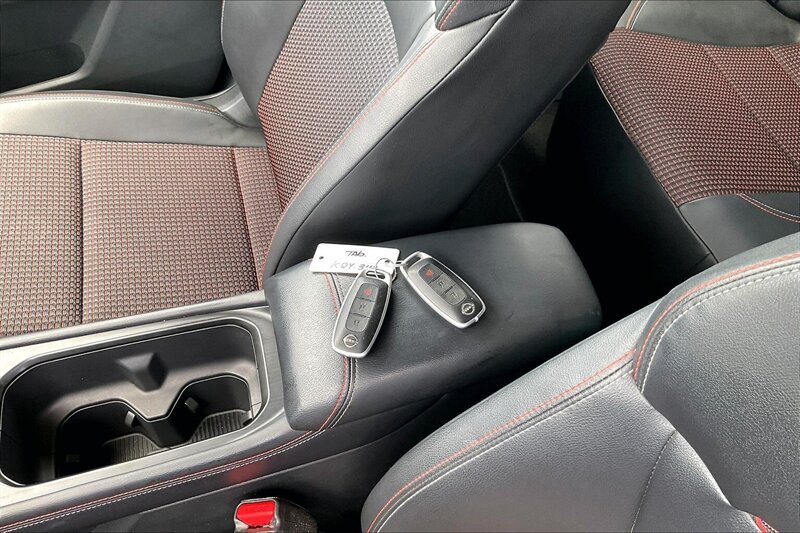 2025 Nissan Kicks SR - Photo 11 - Ponce, AL 00717