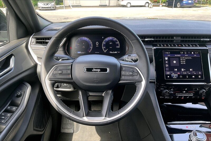 2024 Jeep Grand Cherokee Altitude - Photo 5 - Ponce, AL 00717