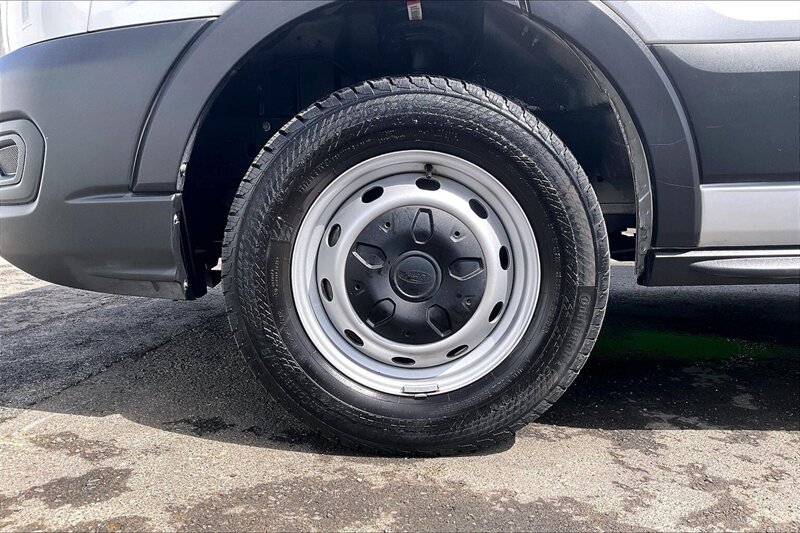 2023 Ford Transit 250 - Photo 9 - Ponce, AL 00717