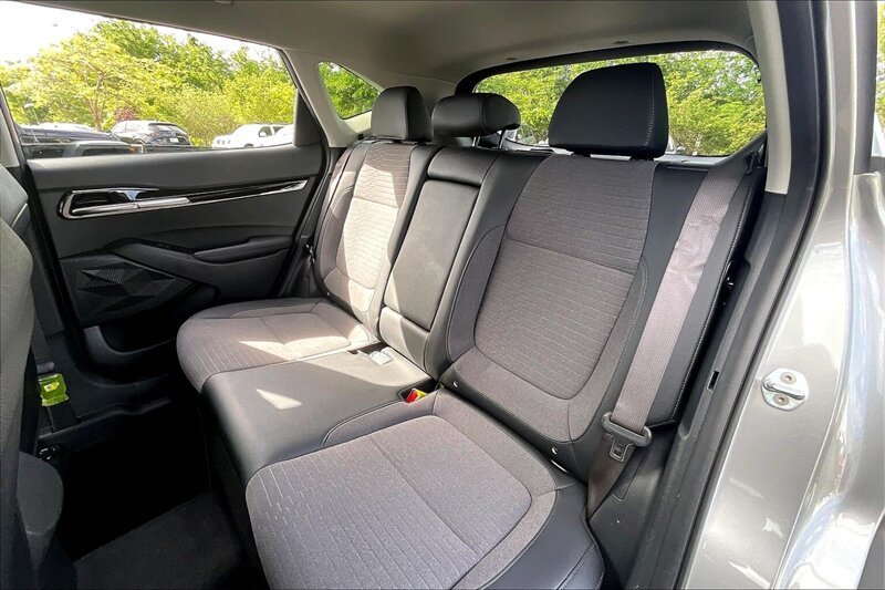 2023 Kia Seltos S - Photo 25 - Ponce, AL 00717