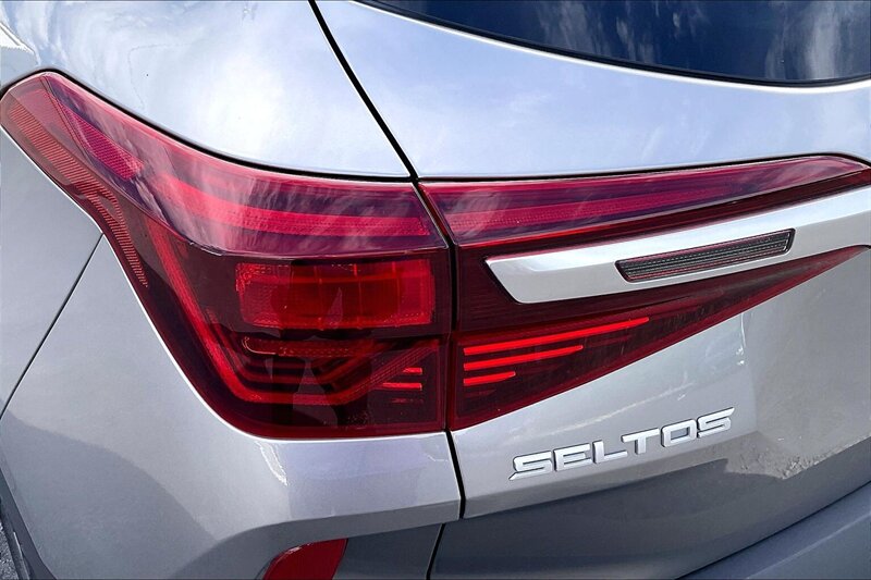 2023 Kia Seltos S - Photo 28 - Ponce, AL 00717