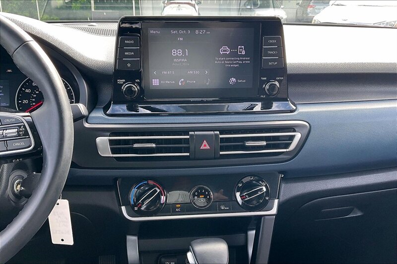 2023 Kia Seltos S - Photo 6 - Ponce, AL 00717
