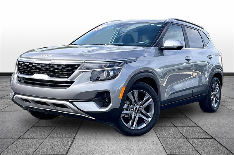 2023 Kia Seltos S - Photo 2 - Ponce, AL 00717
