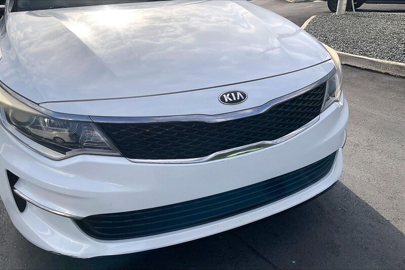 2017 Kia Optima LX - Photo 29 - Ponce, AL 00717