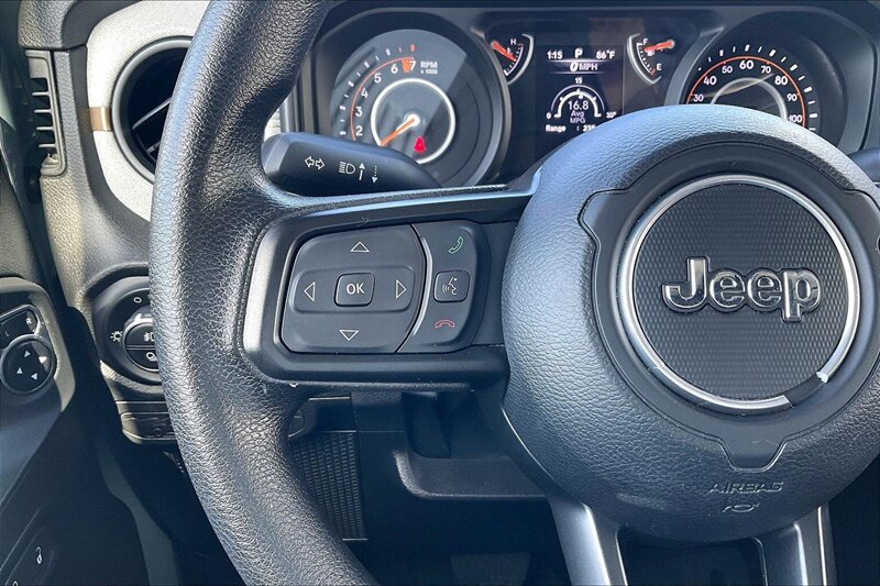 2025 Jeep Gladiator Sport S - Photo 18 - Ponce, AL 00717