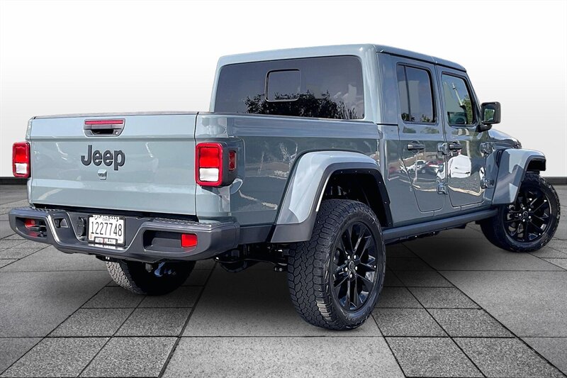 2025 Jeep Gladiator Sport S - Photo 12 - Ponce, AL 00717