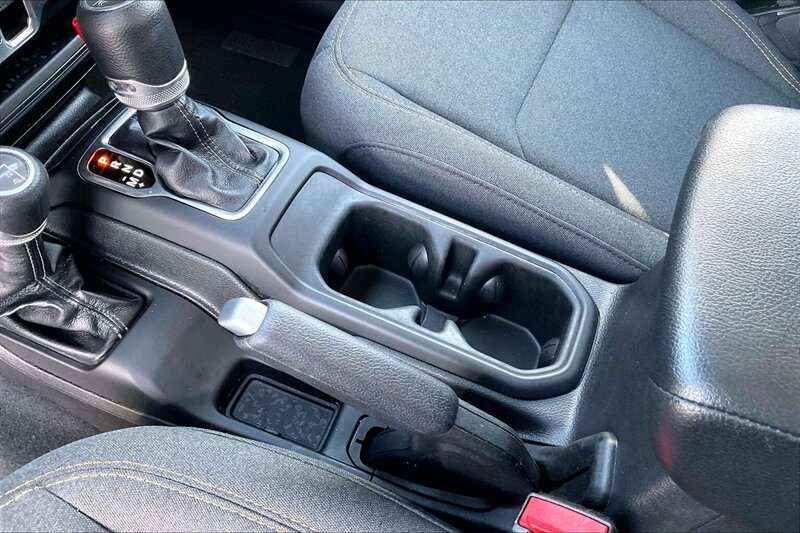 2025 Jeep Gladiator Sport S - Photo 17 - Ponce, AL 00717