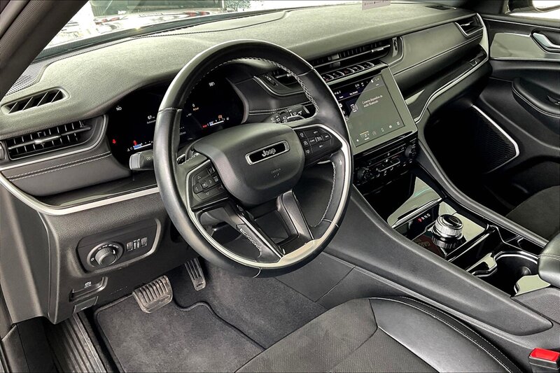 2022 Jeep Grand Cherokee L Laredo - Photo 13 - Ponce, AL 00717