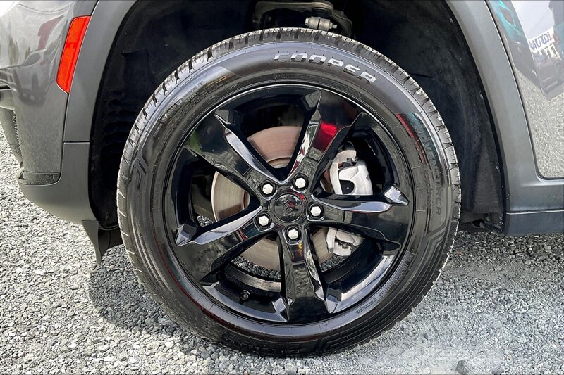 2022 Jeep Grand Cherokee L Laredo - Photo 9 - Ponce, AL 00717