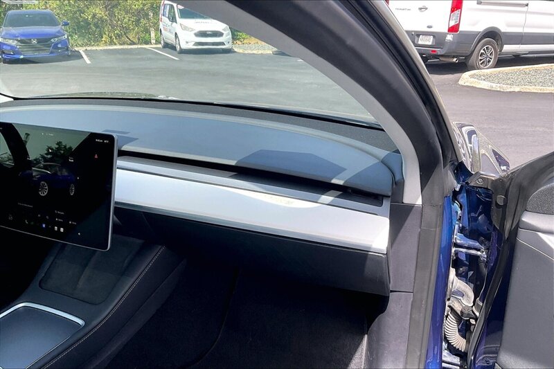 2022 Tesla Model 3 Long Range - Photo 15 - Ponce, AL 00717