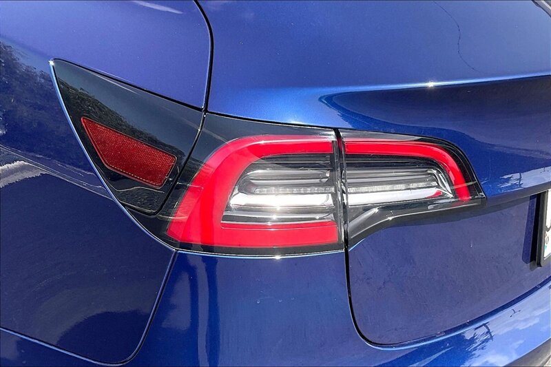 2022 Tesla Model 3 Long Range - Photo 27 - Ponce, AL 00717