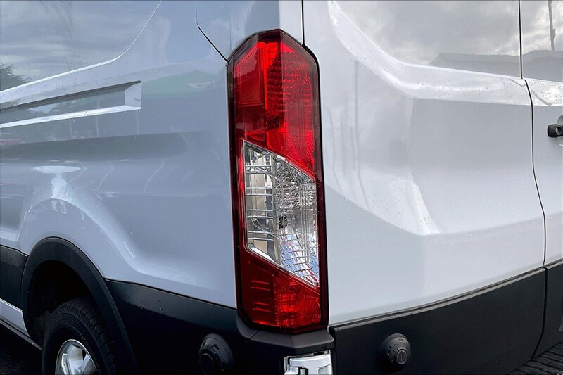 2024 Ford Transit 250 - Photo 26 - Ponce, AL 00717