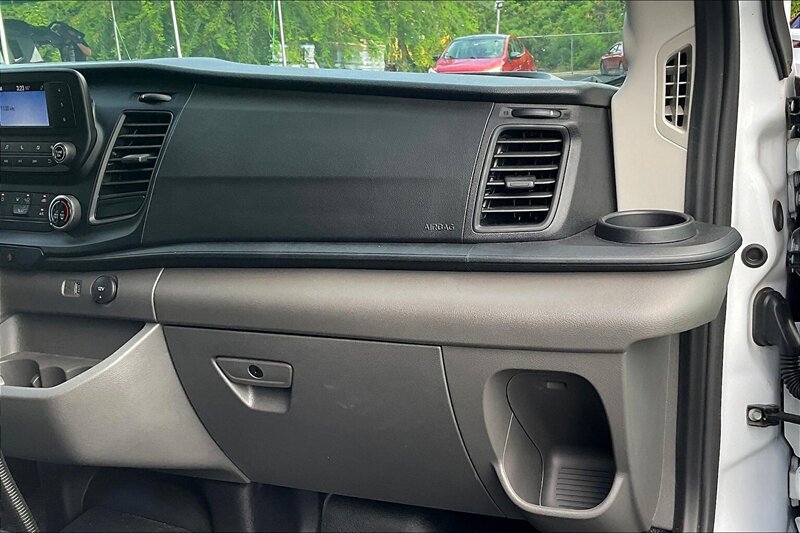 2024 Ford Transit 250 - Photo 16 - Ponce, AL 00717