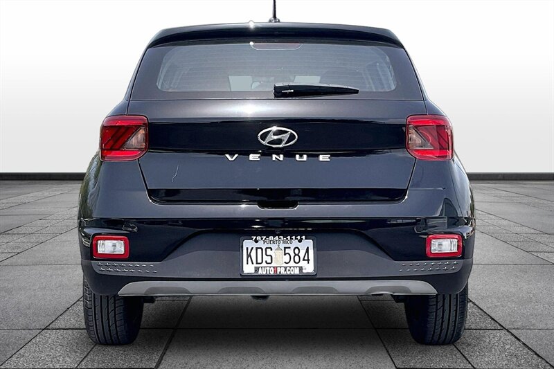 2023 Hyundai VENUE SE - Photo 4 - Ponce, AL 00717