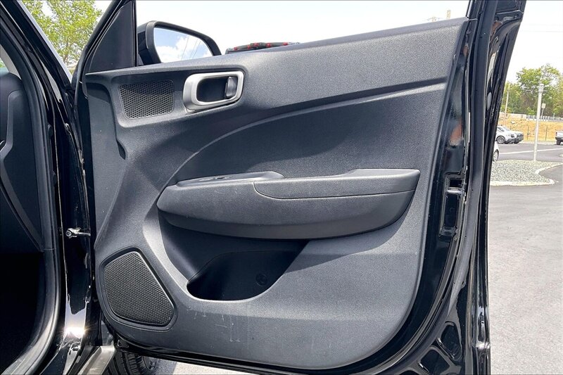 2023 Hyundai VENUE SE - Photo 23 - Ponce, AL 00717