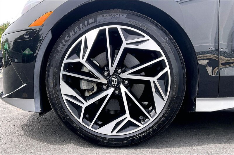 2023 Hyundai IONIQ 6 Limited - Photo 8 - Ponce, AL 00717