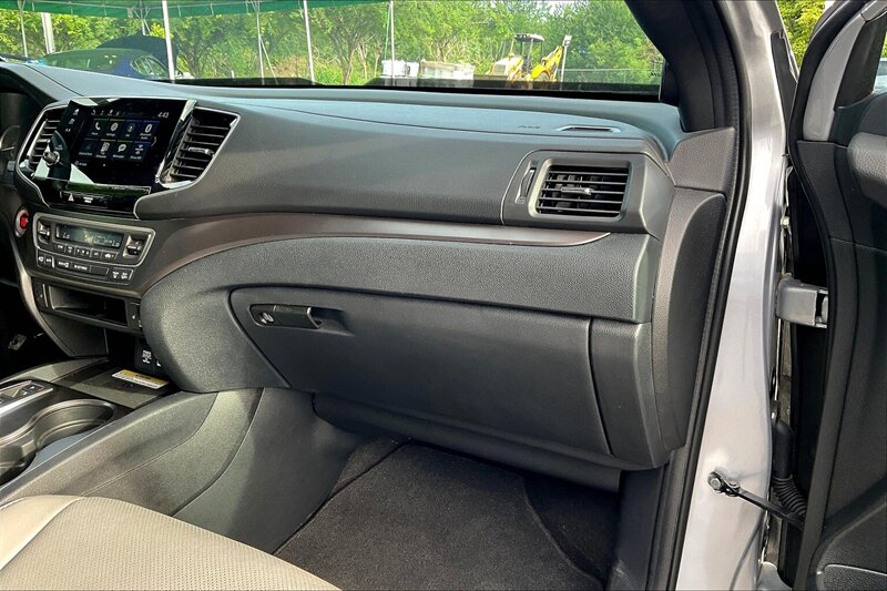 2023 Honda Passport EX-L - Photo 16 - Ponce, AL 00717