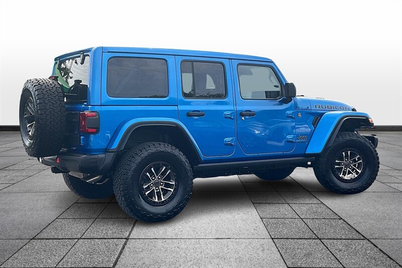 2024 Jeep Wrangler Rubicon 392 - Photo 12 - Ponce, AL 00717
