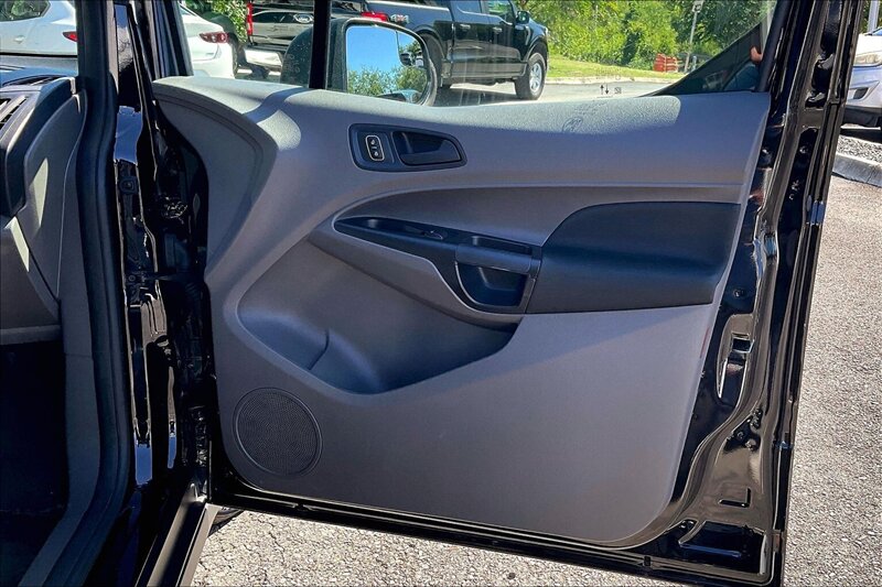 2023 Ford Transit Connect XL - Photo 24 - Ponce, AL 00717
