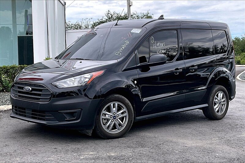 2023 Ford Transit Connect XL's photo