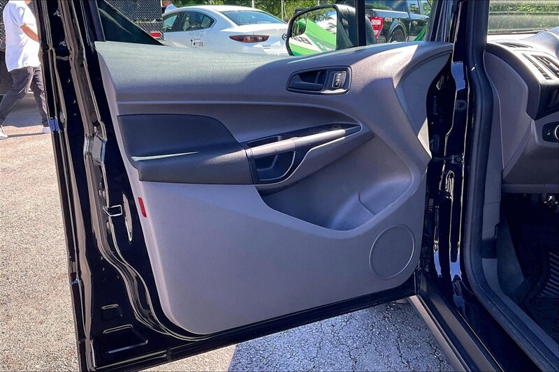 2023 Ford Transit Connect XL - Photo 23 - Ponce, AL 00717