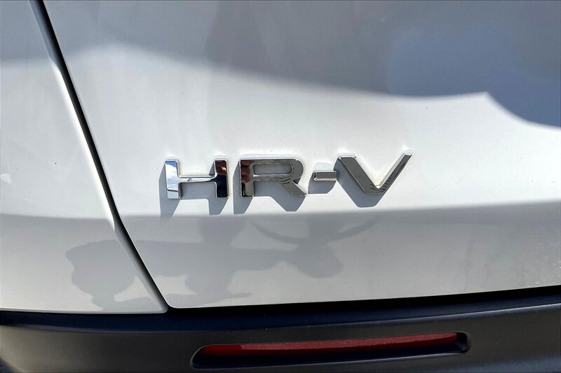 2024 Honda HR-V LX   - Photo 8 - Ponce, AL 00717