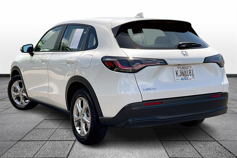 2024 Honda HR-V LX   - Photo 12 - Ponce, AL 00717