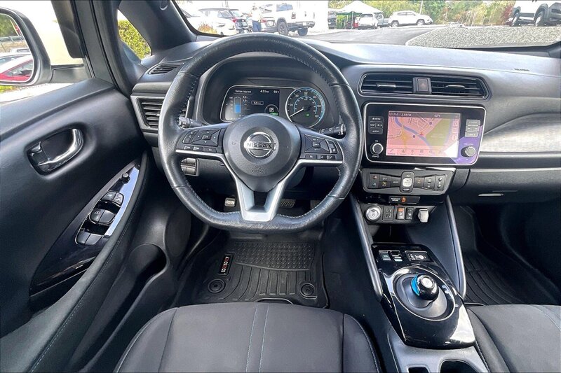 2022 Nissan LEAF SV - Photo 5 - Ponce, AL 00717
