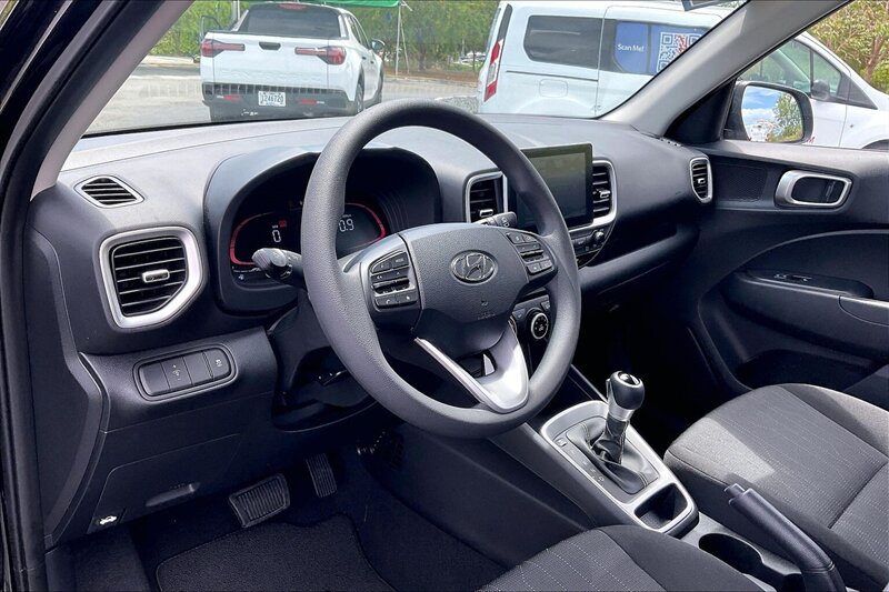 2026 Hyundai VENUE SE - Photo 13 - Ponce, AL 00717