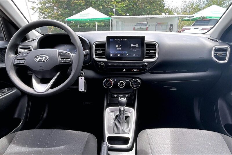 2026 Hyundai VENUE SE - Photo 14 - Ponce, AL 00717