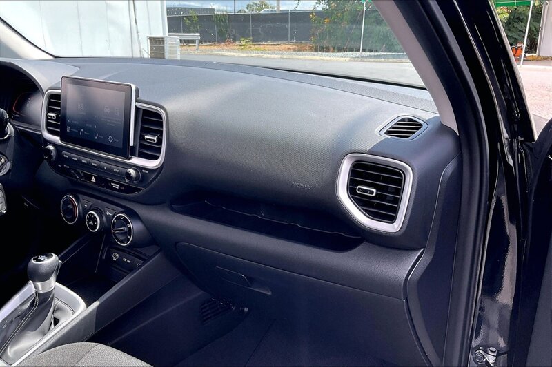 2026 Hyundai VENUE SE - Photo 15 - Ponce, AL 00717