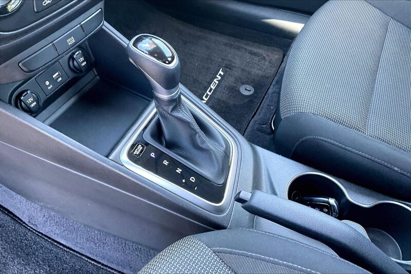 2021 Hyundai ACCENT SE - Photo 16 - Ponce, AL 00717