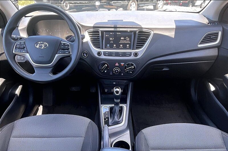 2021 Hyundai ACCENT SE - Photo 14 - Ponce, AL 00717