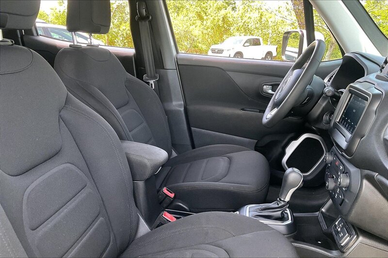 2021 Jeep Renegade Latitude - Photo 7 - Ponce, AL 00717