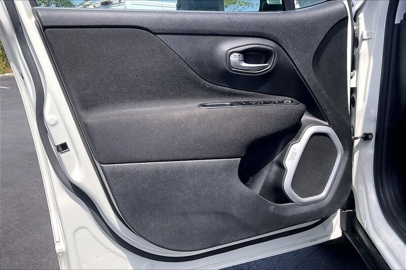2021 Jeep Renegade Latitude - Photo 23 - Ponce, AL 00717
