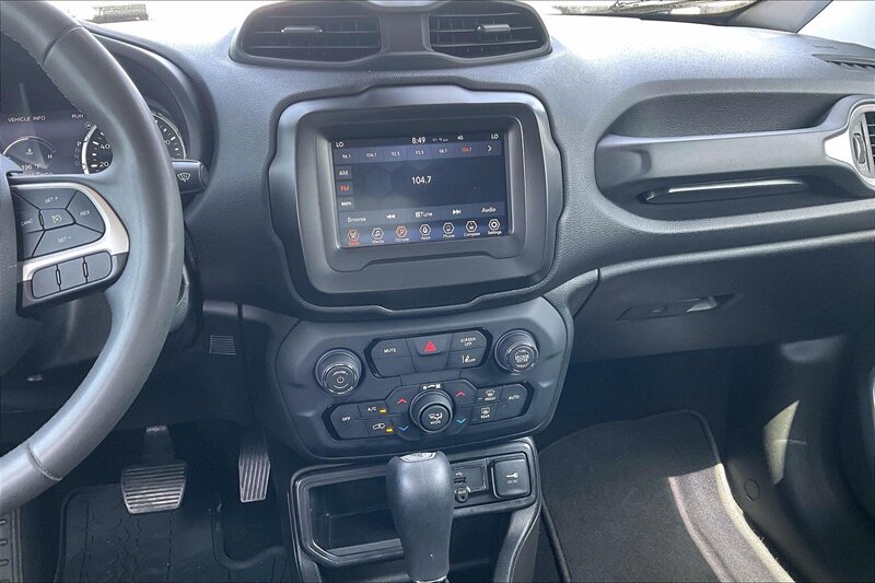 2021 Jeep Renegade Latitude - Photo 6 - Ponce, AL 00717
