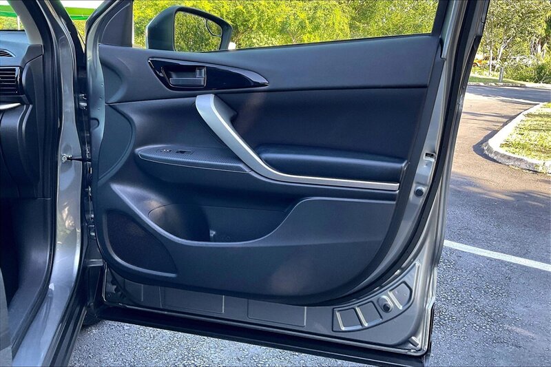 2024 Mitsubishi Eclipse Cross ES - Photo 24 - Ponce, AL 00717